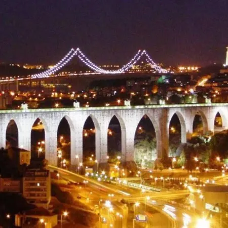 Lindo *