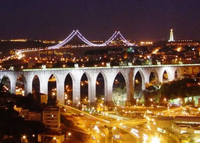 Lindo *